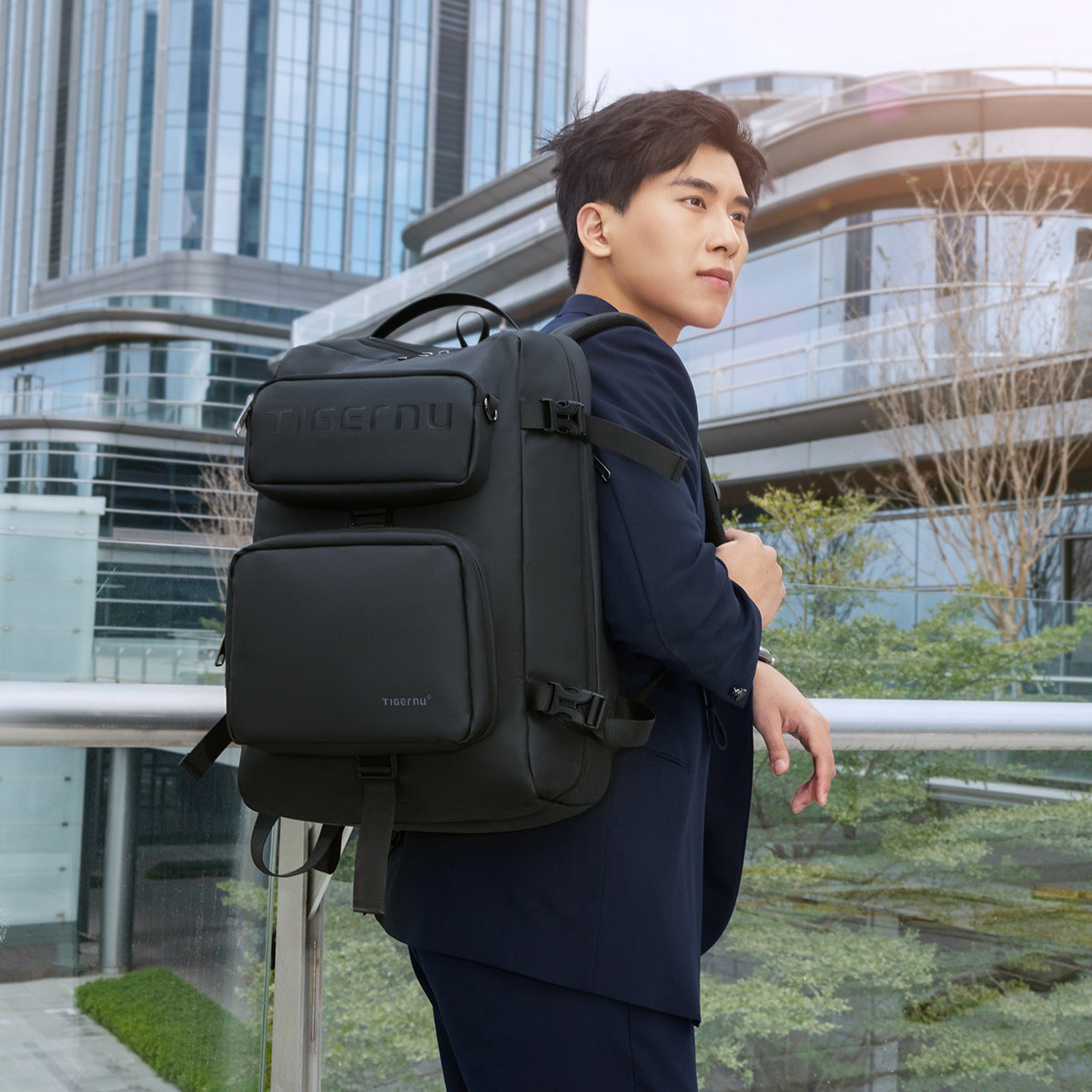 Tigernu Multi Functional Expansion Compartment, USB Waterproof and Breathable Honeycomb Back Panel, Nylon 3-in-1 Detachable Travel Bag