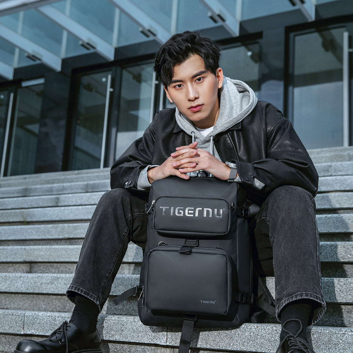 Tigernu Multi Functional Expansion Compartment, USB Waterproof and Breathable Honeycomb Back Panel, Nylon 3-in-1 Detachable Travel Bag