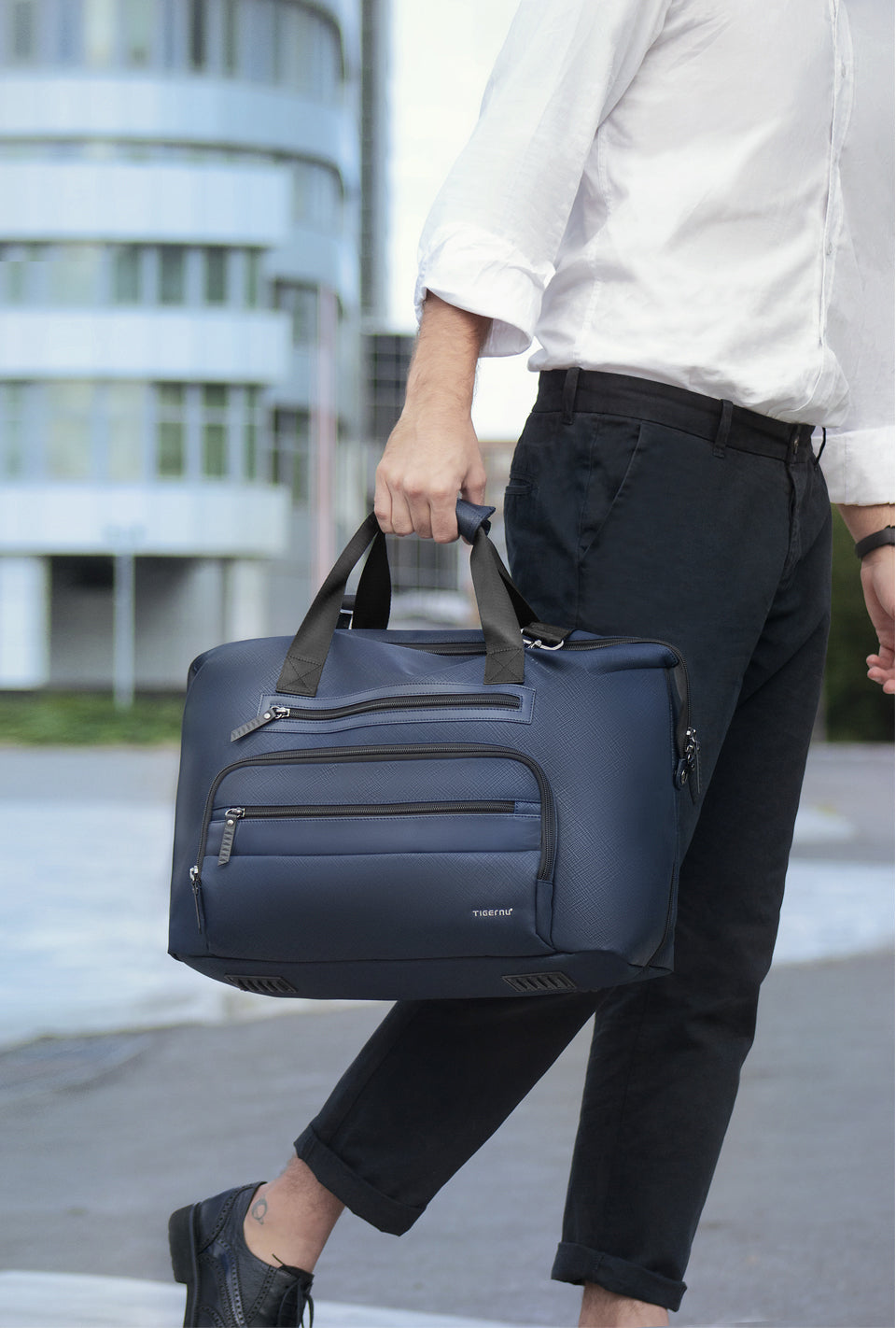 Tigernu fashion expand larger capacity waterproof luggage business travelling bag for outdoor