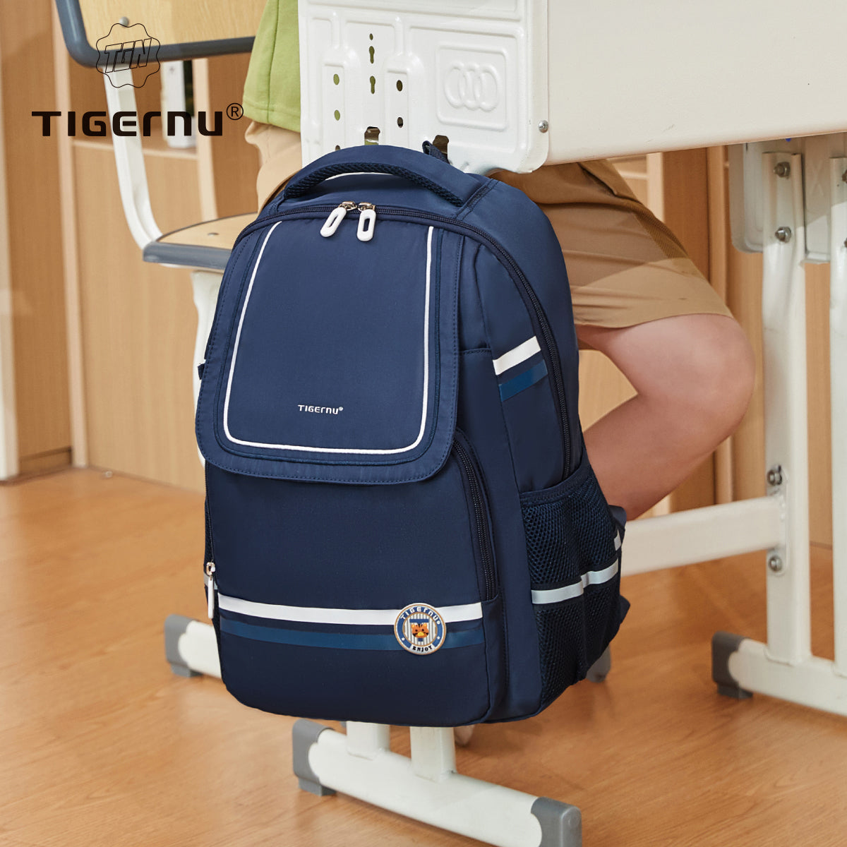 Tigernu High Quality Lightweight Waterproof Student Backpack Large Capacity Oxford Spine Protection Zipper Breathable Safe for Campus