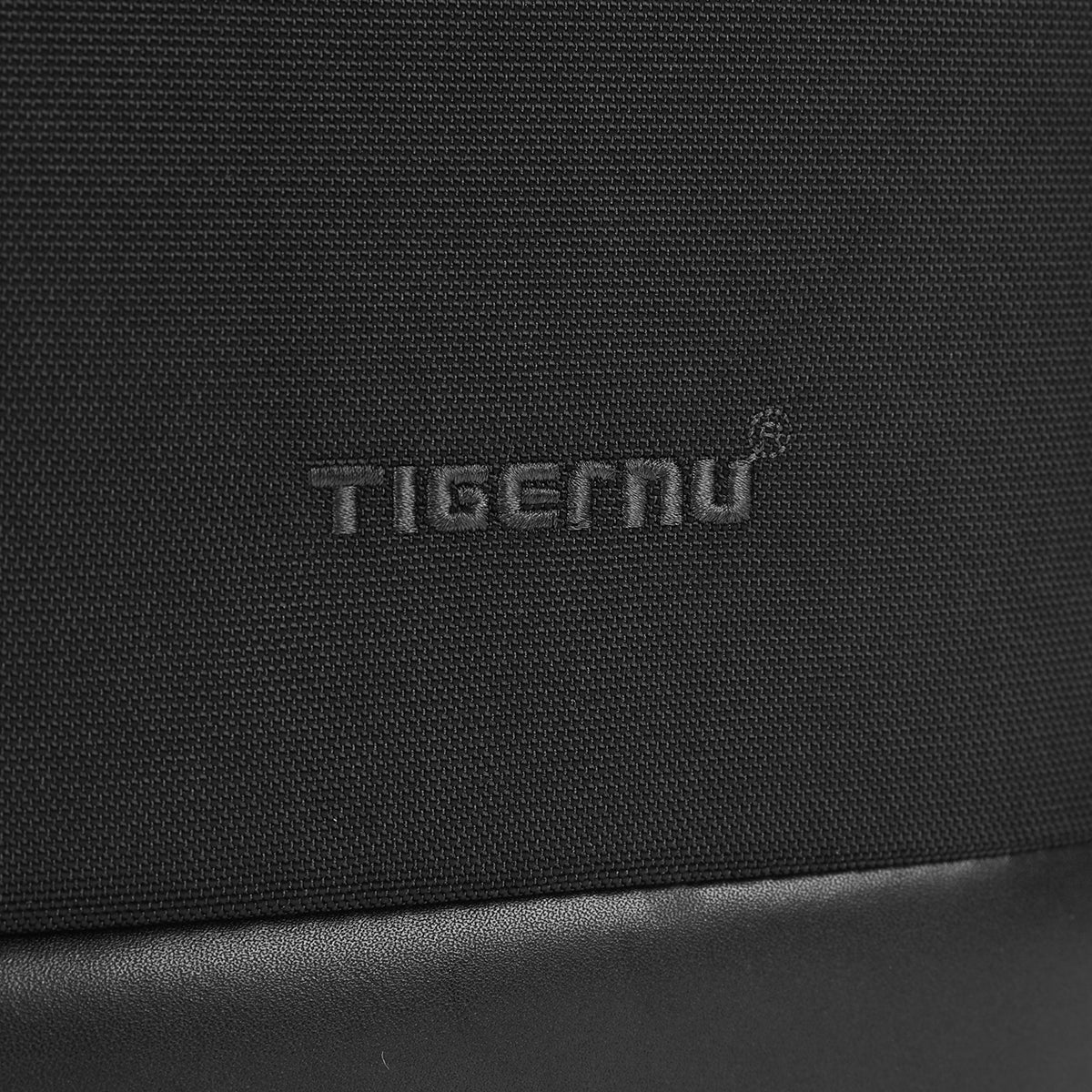 Tigernu High Quality Customizable Large Capacity Layered Storage Crossbody 17 Inches Waterproof Stylish Daily Commuting Backpack