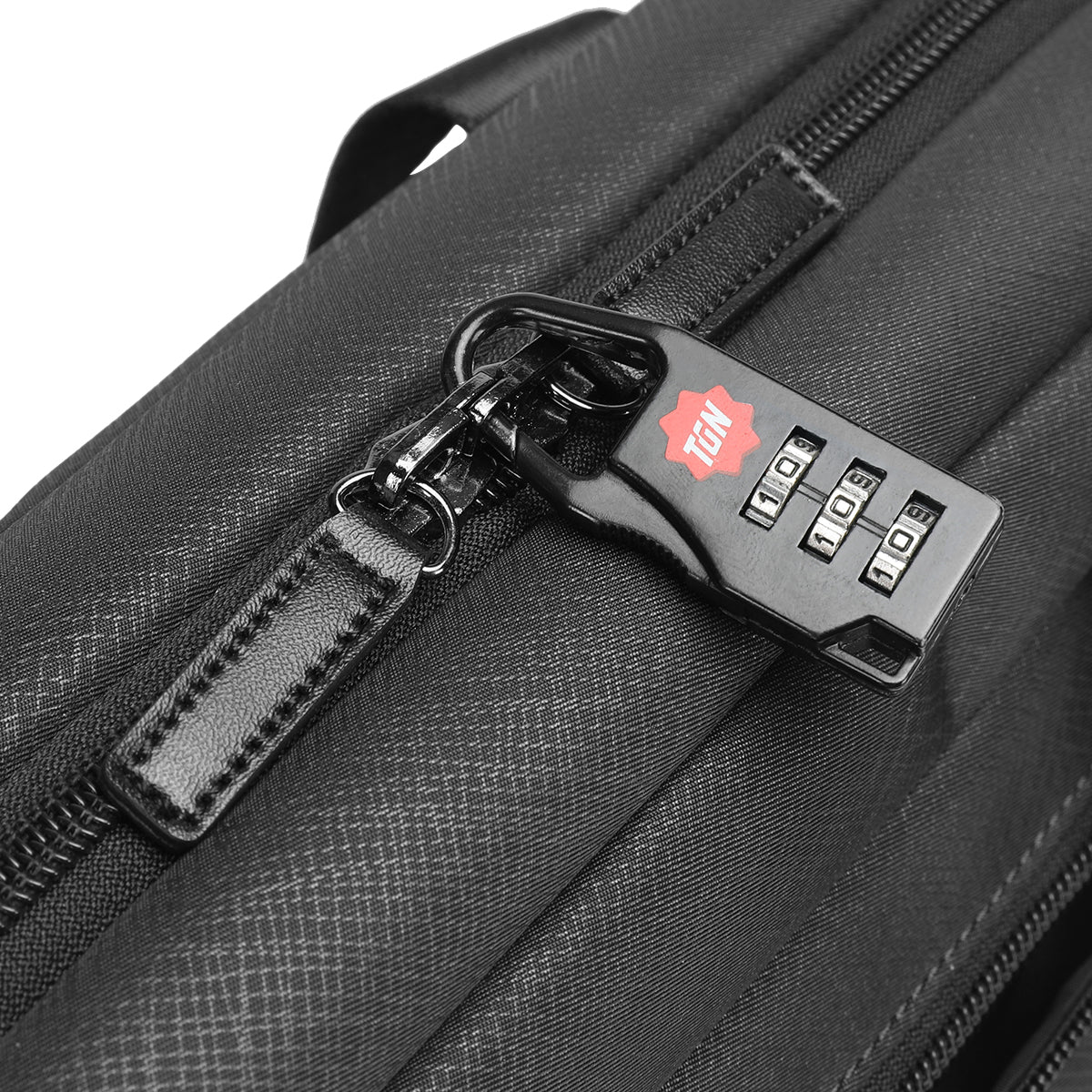 Tigernu Large Capacity Anti-Wrinkle Waterproof Business Travel Bag Formal Meeting Organizer Light Weight Scientific Storage Computer