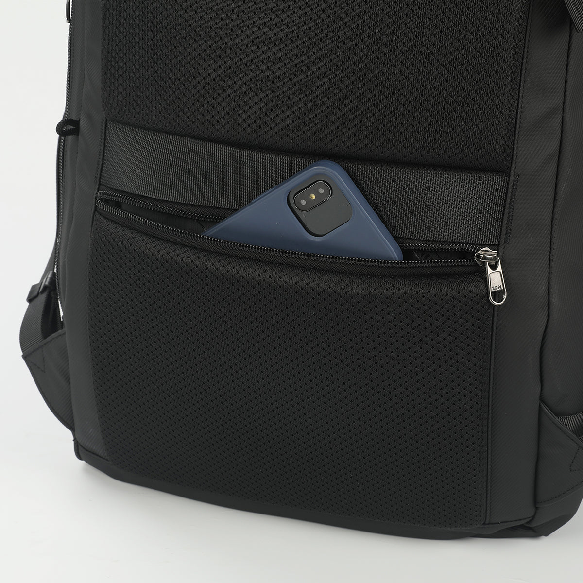 Tigernu Multi Functional Expansion Compartment, USB Waterproof and Breathable Honeycomb Back Panel, Nylon 3-in-1 Detachable Travel Bag