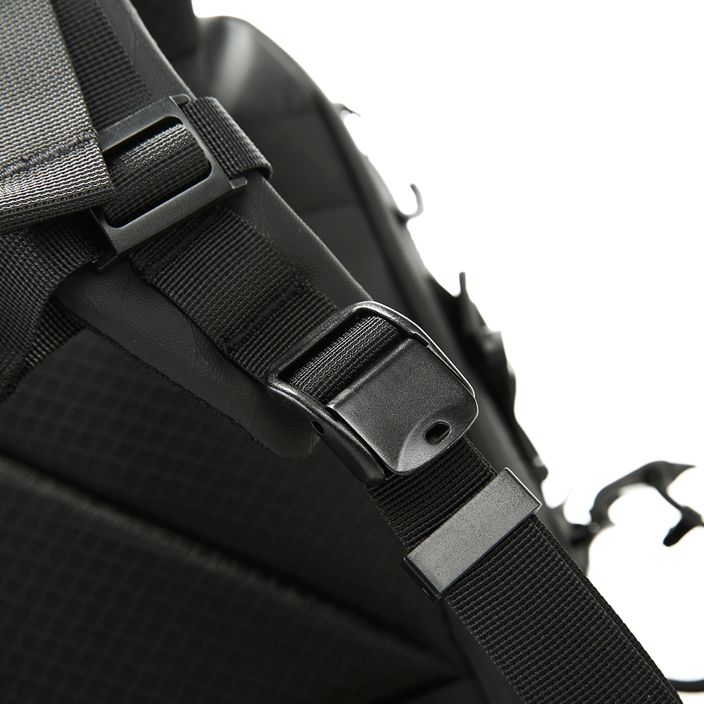BANGE New Hot Sale Premium Large Capacity Daily 17inch Waterproof Outdoor Hiking Men Laptop Backpack