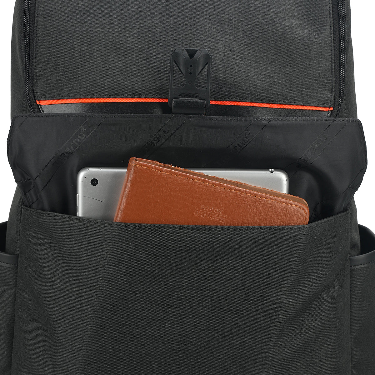 Tigernu 15.6 inch roll top bagpack man multifunctional travel bag for college boys