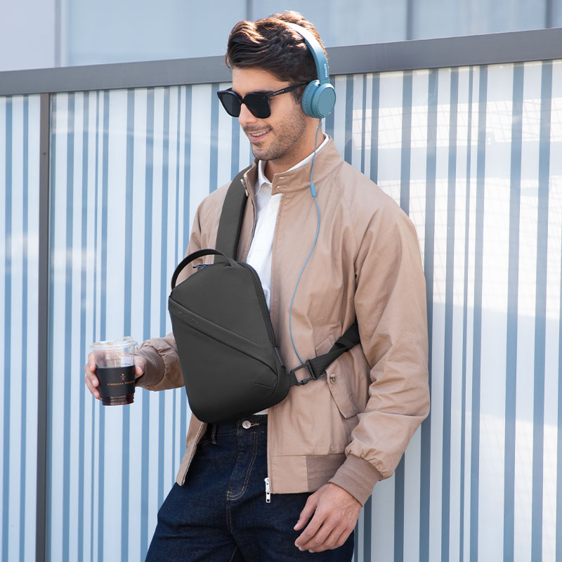 Mark Ryden Fashion Casual Newest Design Sling Chest Bag Men Backpack Shoulder Bags Crossbody Bag