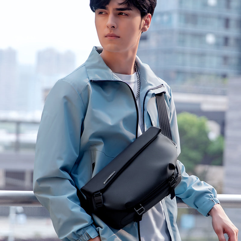 Mark Ryden Factory Wholesale Customised Crossbody Bag Men's Large Capacity Shoulder Tide Sports Small Backpack Bag