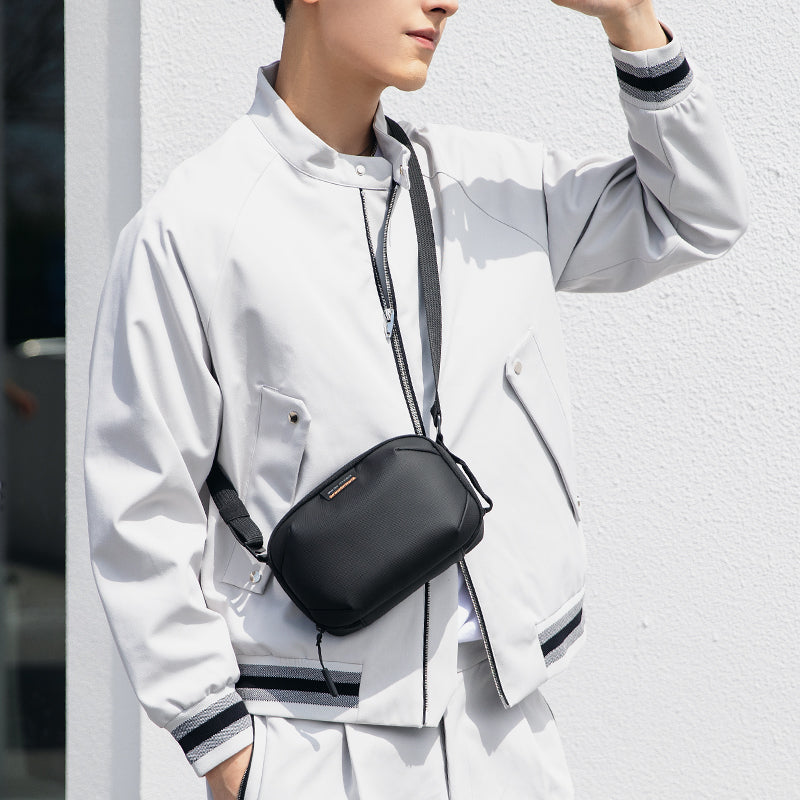 Mark Ryden Sale Men's Crossbody Bag Wholesale Multifunctional Outdoor Sports Shoulder Bag Business Trip Wash Bag
