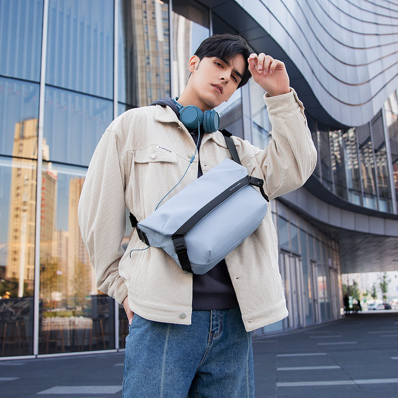 Mark Ryden Selling Explosive Men's Crossbody Bag Sports Cycling wholesale crossbody bag