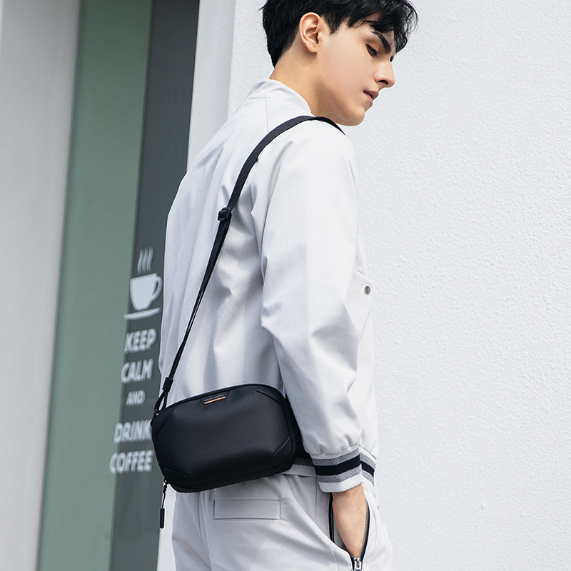Mark Ryden Sale Men's Crossbody Bag Wholesale Multifunctional Outdoor Sports Shoulder Bag Business Trip Wash Bag