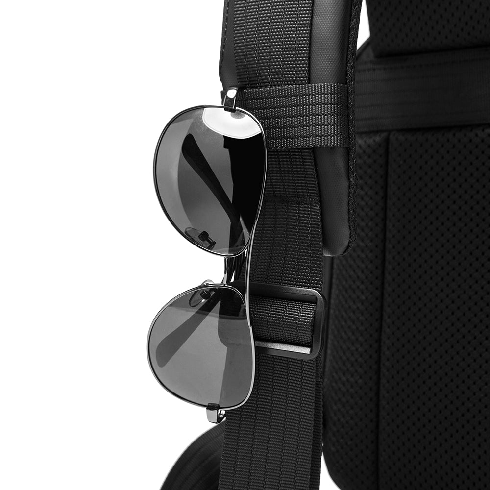 korean usb men fashion trendy waterproof custom cross body anti theft men sling bag shoulder sling bag