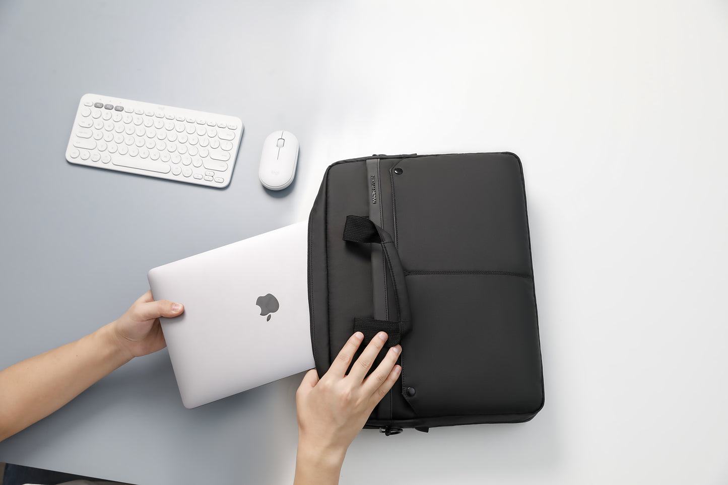 Mark Ryden Laptop Bags Factory Price Large Capacity Customized Printed Laptop 15.6 Sleeve case Custom Computer Bag Briefcase Business